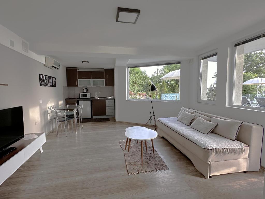 Golden Sunset Apartments - Appartamento - Piano Terra