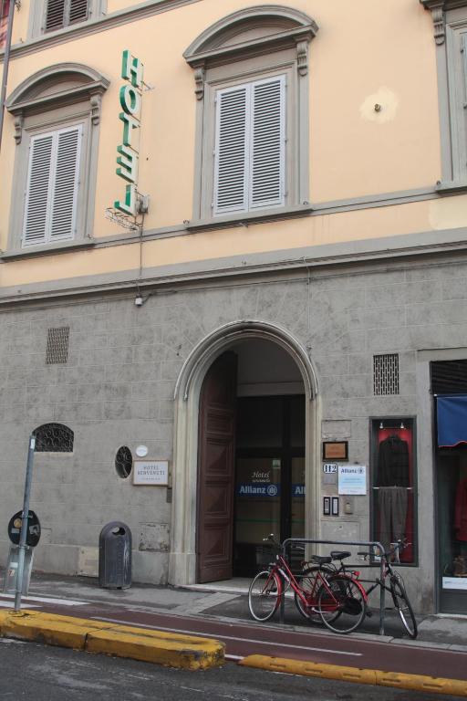 Fotografie z fotogalerie ubytování Hotel Genzianella ve Florencii