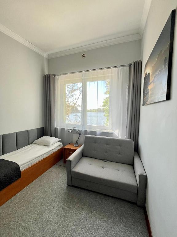 Gościniec Rospuda - Appartement Met Uitzicht Op Het Meer