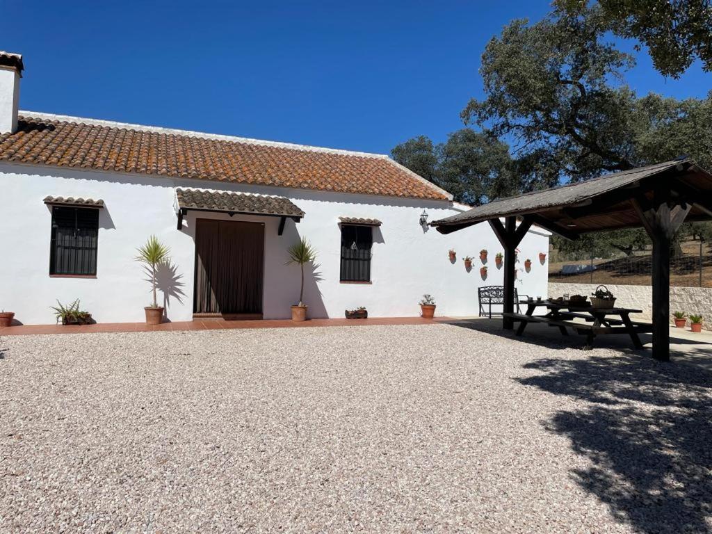 The building in which the country house is located