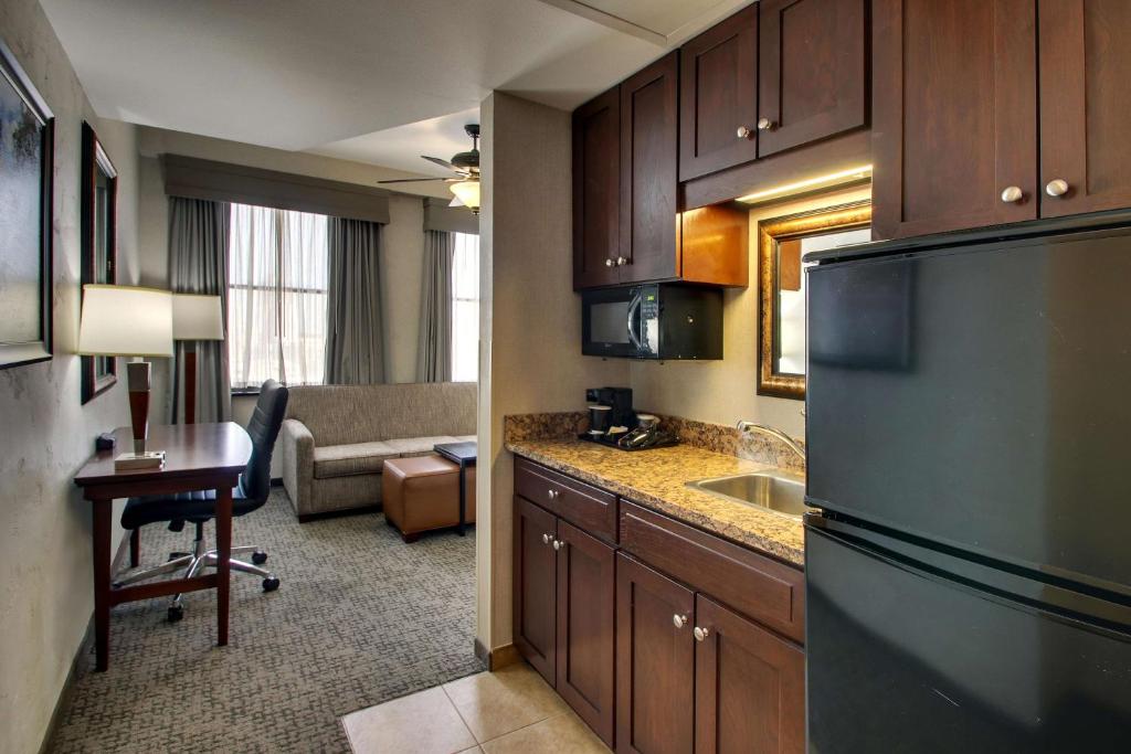 Drury Plaza Hotel San Antonio Riverwalk photo