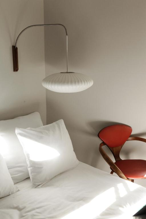 Between Us Bed and Breakfast - 8