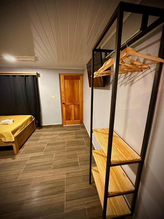 Postel nebo postele na pokoji v ubytování Blasina Beer Hostel