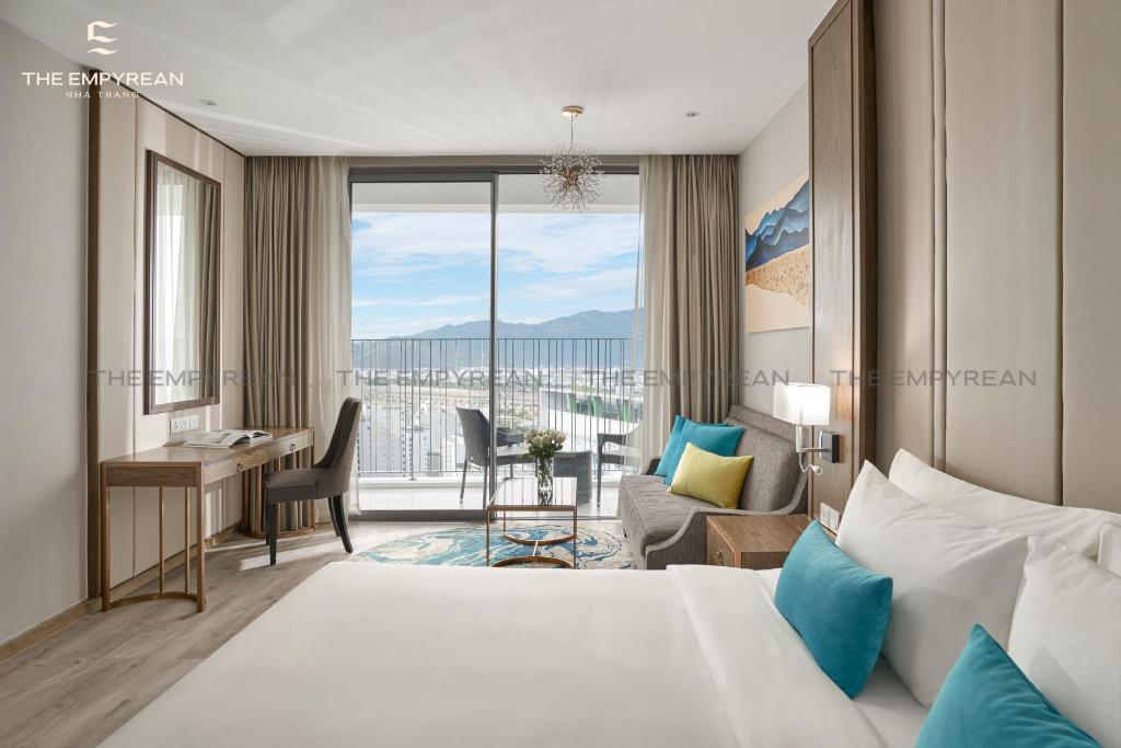 Phòng Deluxe Có Giường Cỡ King Nhìn Ra Thành Phố