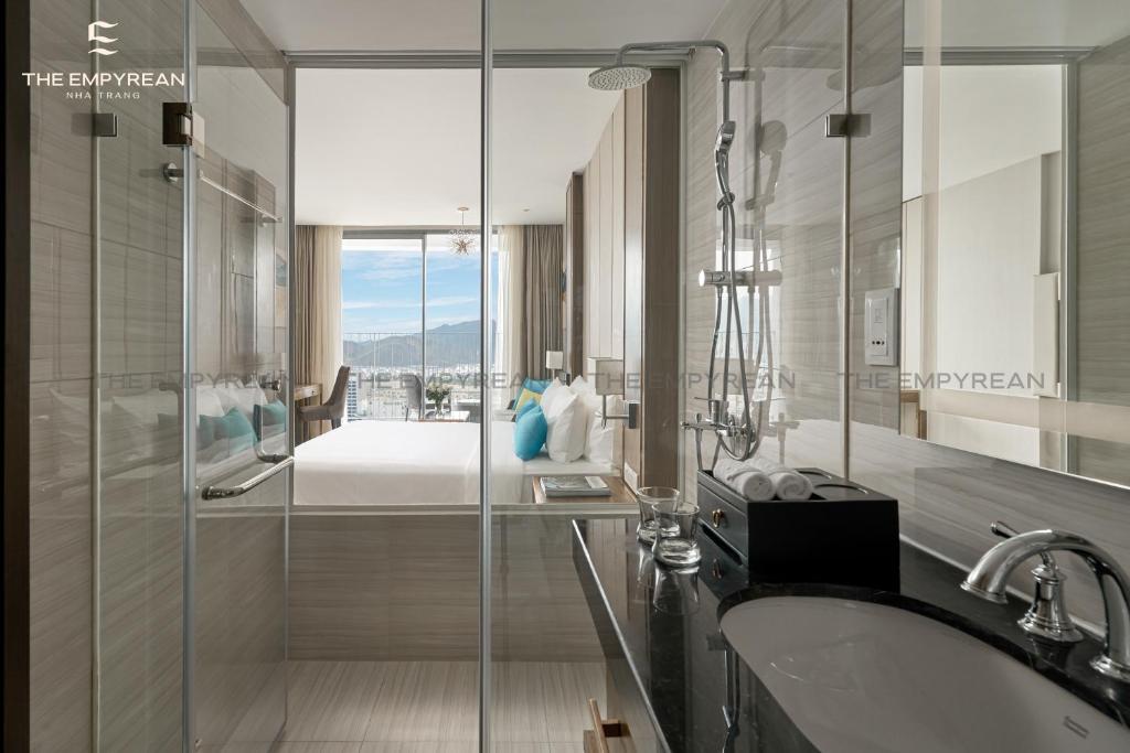 Phòng Deluxe Có Giường Cỡ King Nhìn Ra Thành Phố
