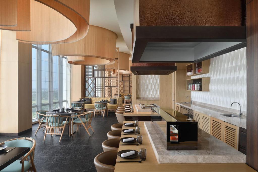 Kuchyň nebo kuchyňský kout v ubytování The Westin Kolkata Rajarhat