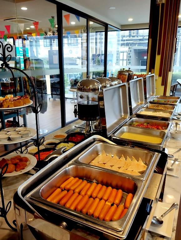 Siri Oriental Bangkok Hotel - Resim 14