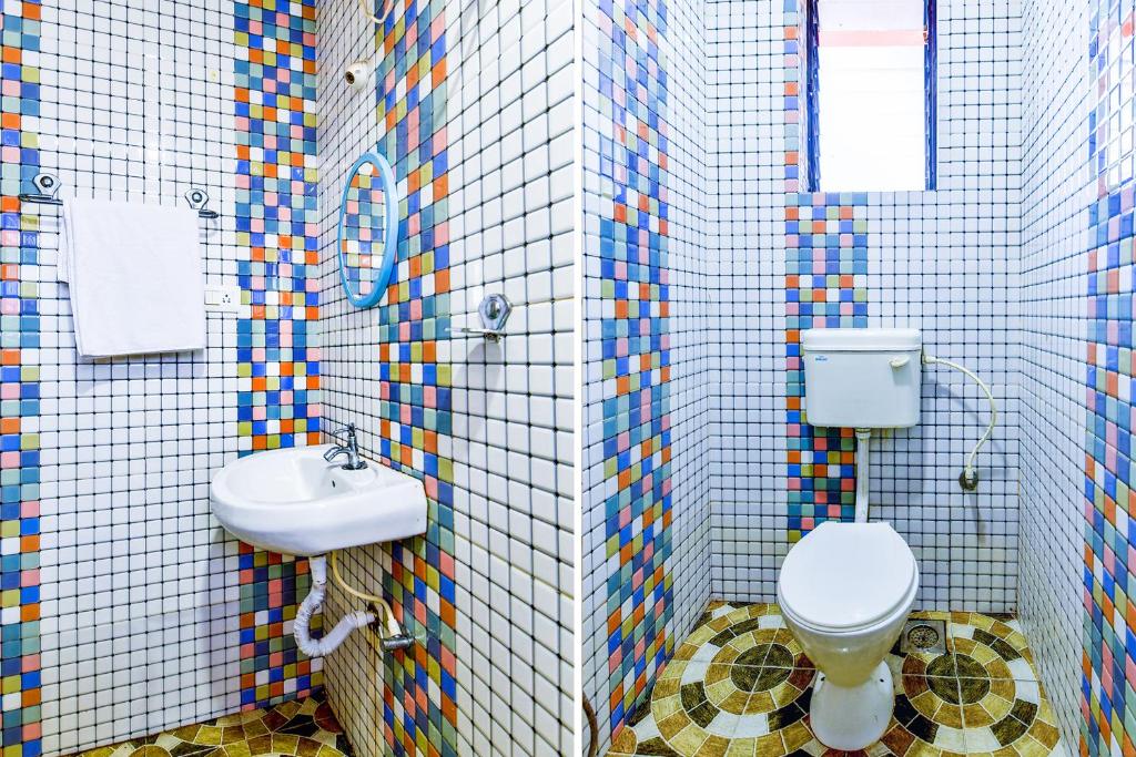 Koupelna v ubytování FabHotel Ashirwad - Nr Mall De Goa, Porvorim