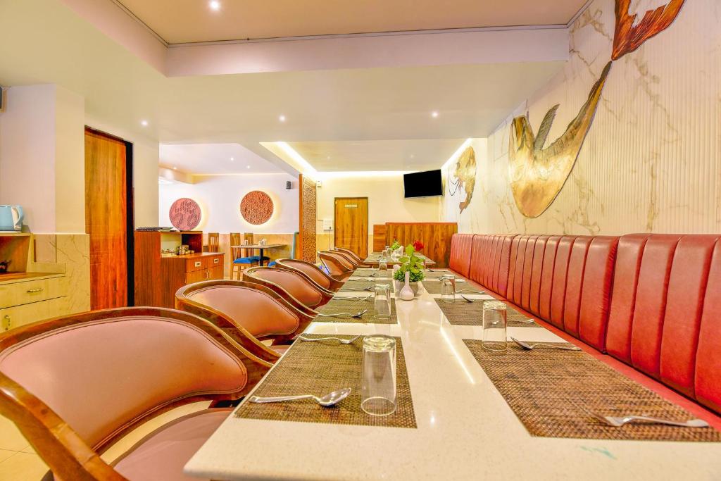 Posezení v ubytování FabHotel Ashirwad - Nr Mall De Goa, Porvorim
