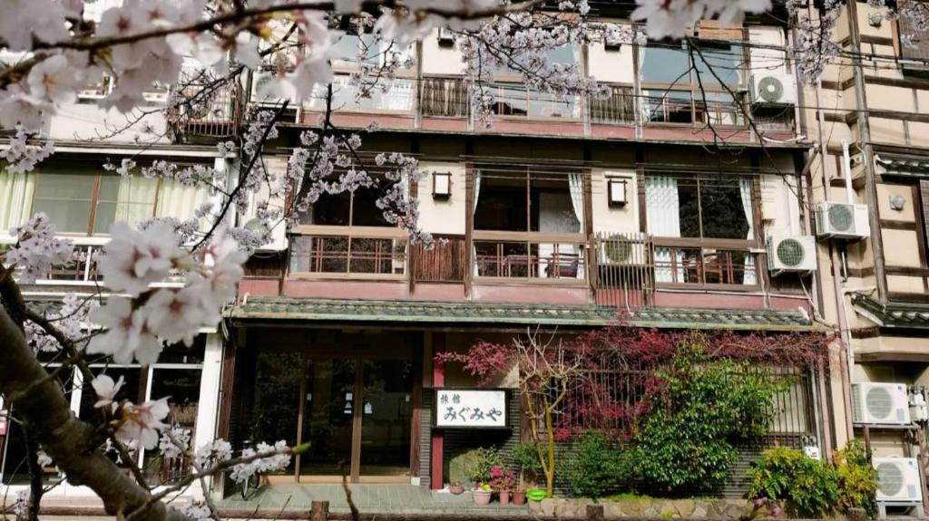 Budova, kde se ryokan nachází