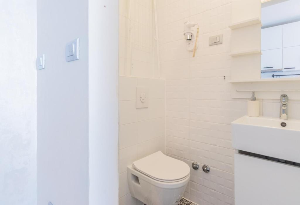 L&B Old Town Studio Apartments - Apartment