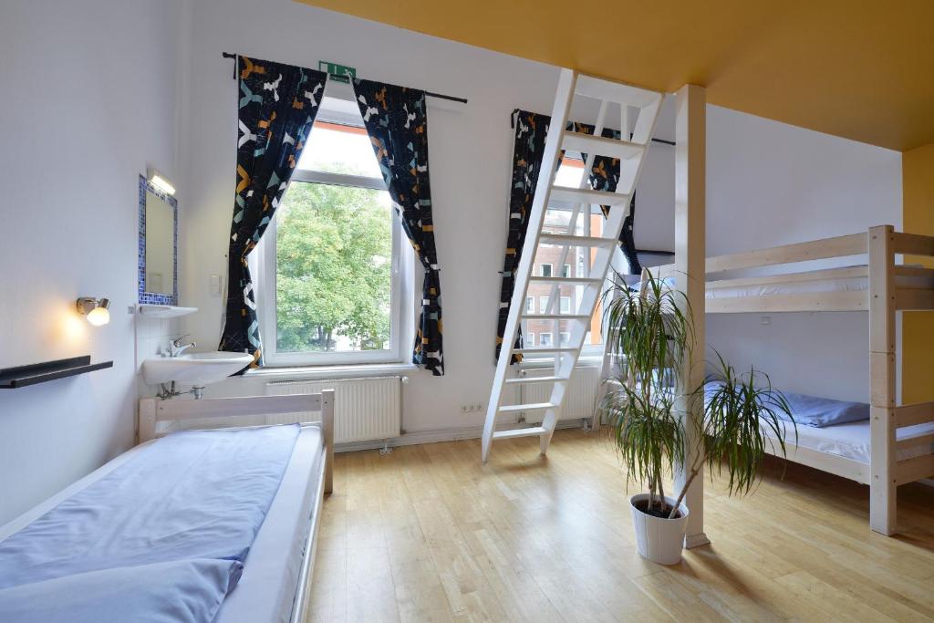 Townside Hostel Bremen - Bed In 7-Bed Mixed Dormitory Room