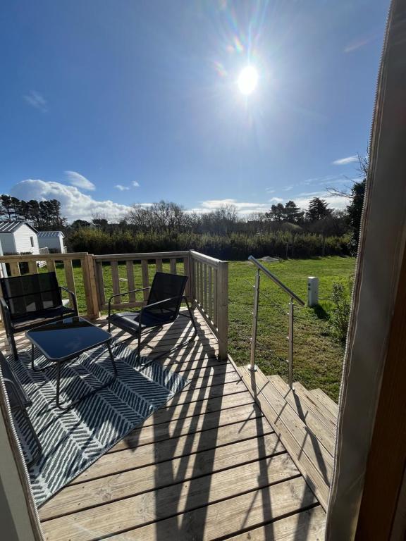 Fotografie z fotogalerie ubytování Mobil home confort XL,camping la pommeraie, piscine et océan, concarneau et pont aven v destinaci Trégunc