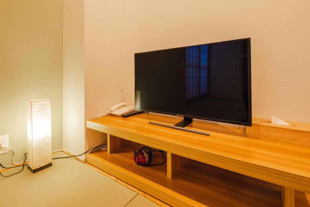 TV a/nebo společenská místnost v ubytování Miro Hotel Momodanikoen-mae