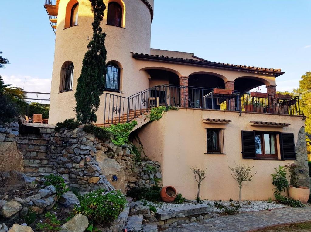 Fotografia z galérie ubytovania Maresme 61 Privat pool v destinácii L'Estartit