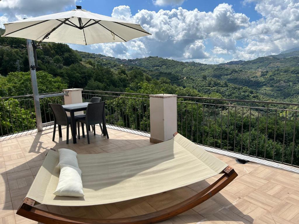 Nespecifikovaný výhled na hory nebo výhled na hory při pohledu z bed and breakfast