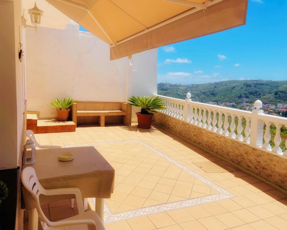 Balkón nebo terasa v ubytování CASA ROSALÍA. APARTAMENTO CON VISTAS A LA MONTAÑA