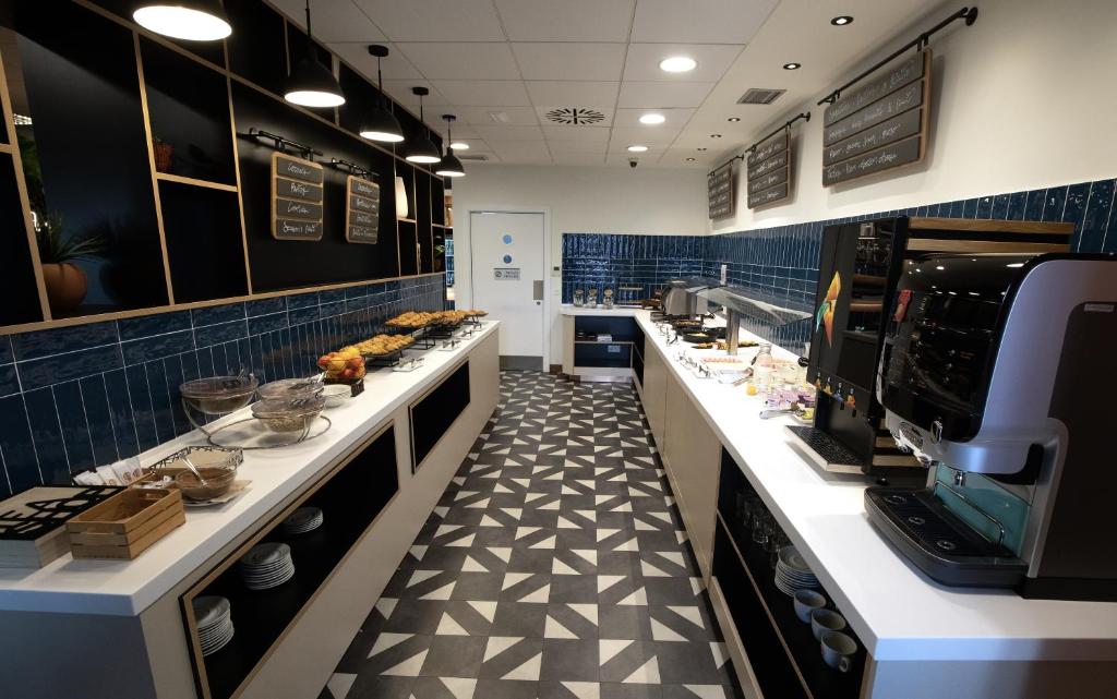 Travelodge Madrid Metropolitano - Resim 32