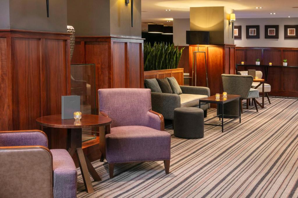 DoubleTree by Hilton Stratford-upon-Avon, United Kingdom - Resim 2