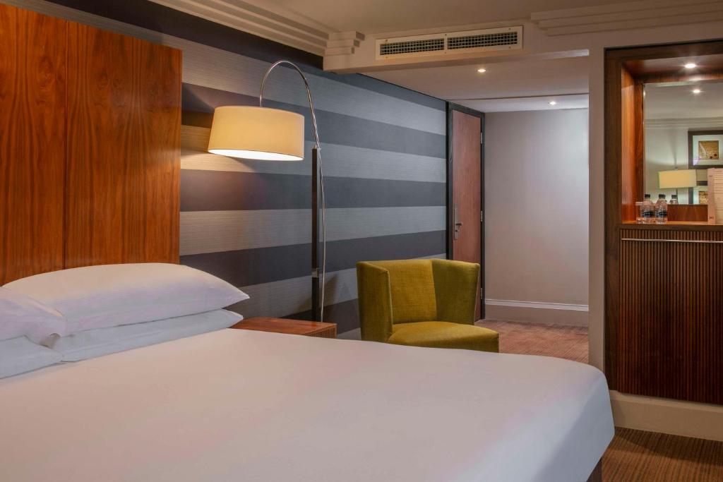 DoubleTree by Hilton Stratford-upon-Avon, United Kingdom - Chambre De Luxe Queen