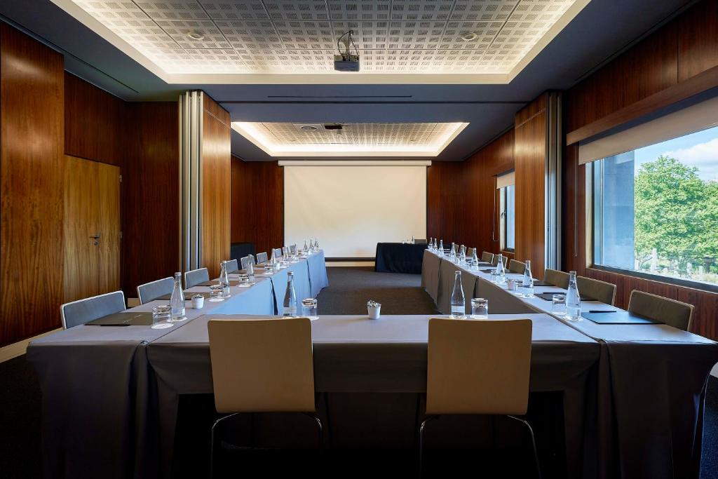 Hotel Acores Lisboa: desk