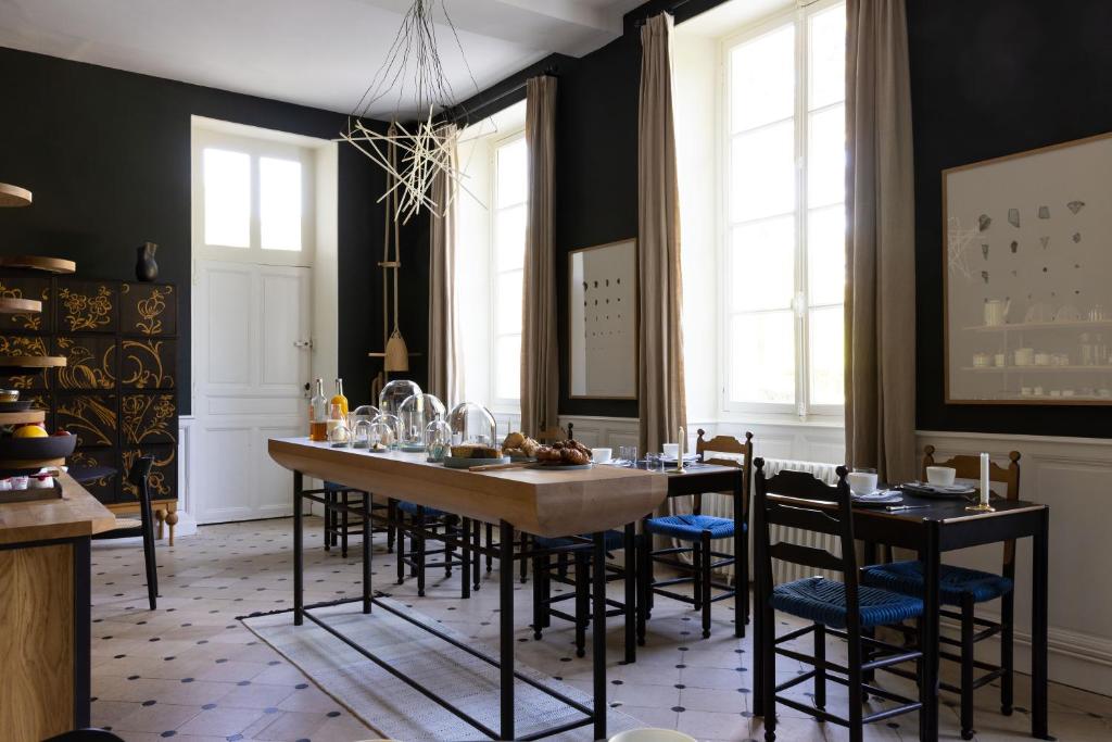 Fotografie z fotogalerie ubytování Chateau De La Resle - Design Hotels v destinaci Montigny-la-Resle