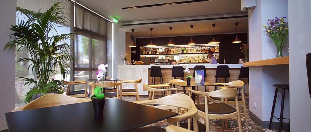 Nápoje v ubytování Candia Hotel