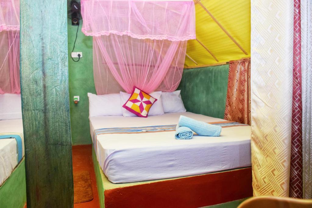 Passion Ray Villa & Tree Hut - 9