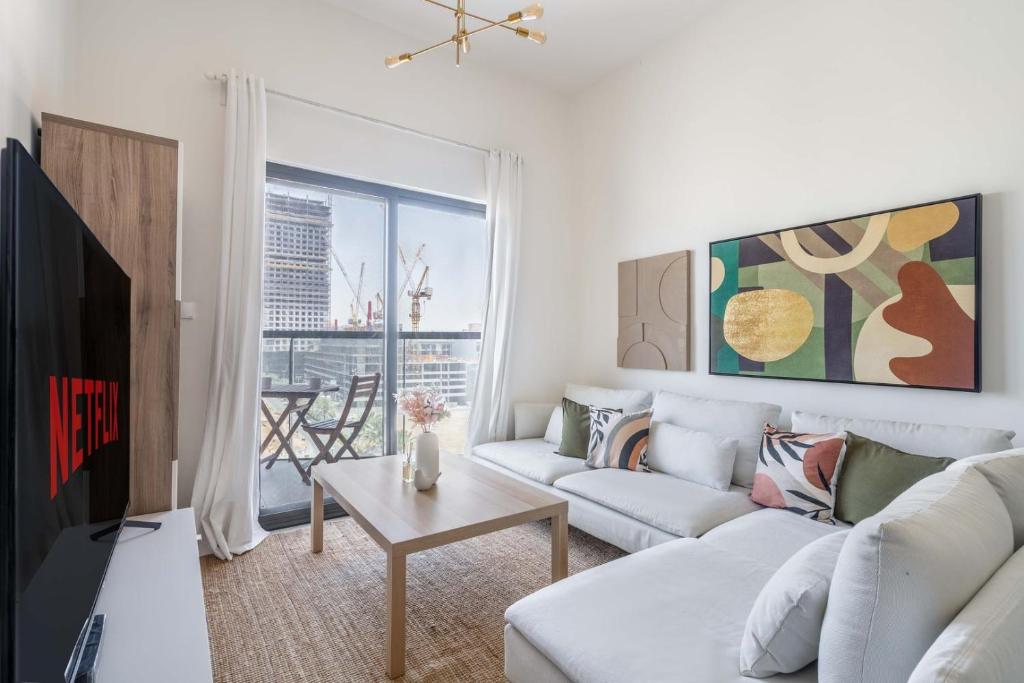 GuestReady – Vibrant Sanctuary in JVC