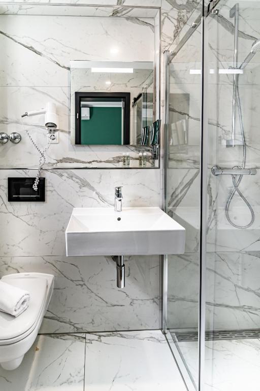 Sleep Inn Düsseldorf - Resim 26