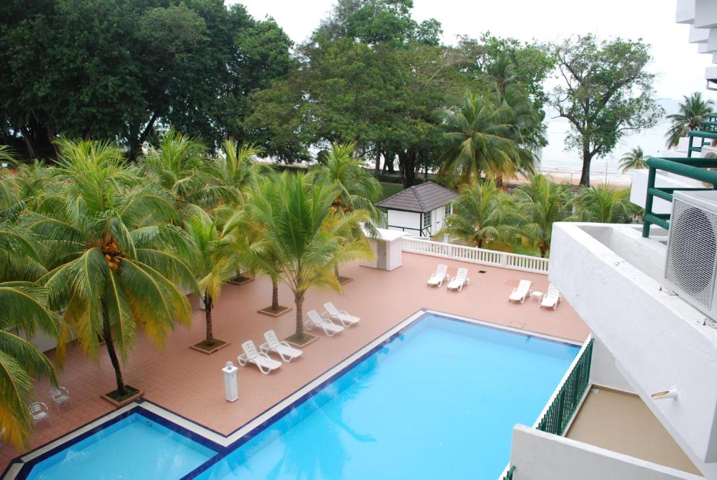 Bazén v ubytování Akar Beach Resort nebo v jeho okolí