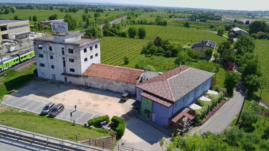 Budova, kde se hotel nachází