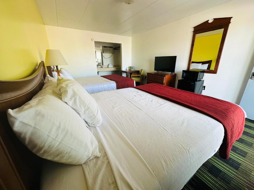Quality Lodge - Cedar Point Area - Habitación Queen Con Dos Camas Queen