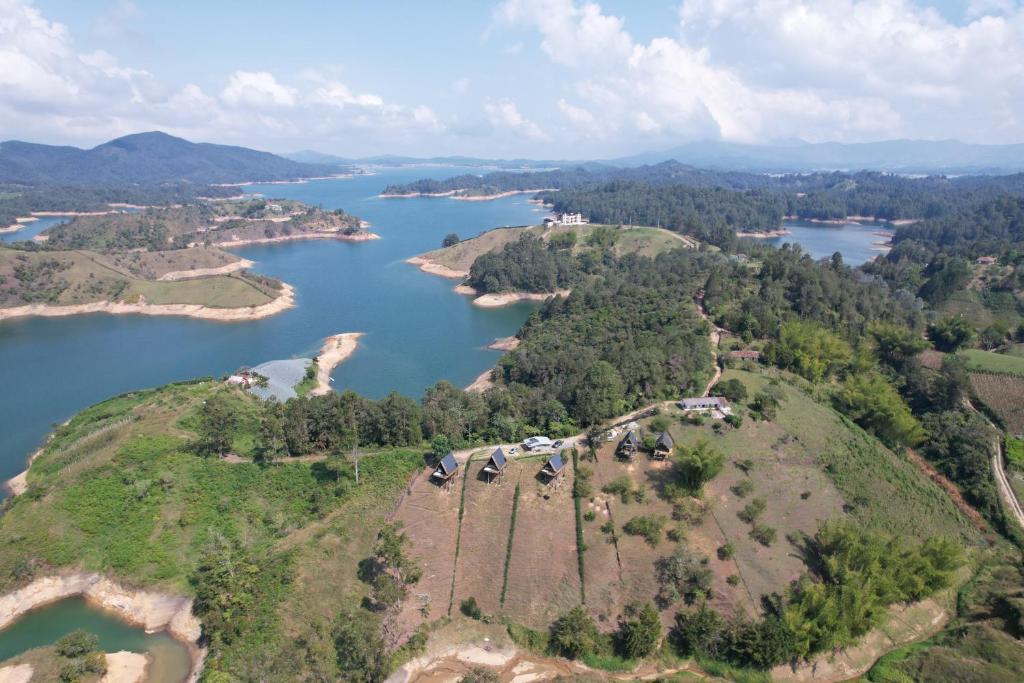 El PeñolChalet Peñol Jacuzzi的相册照片