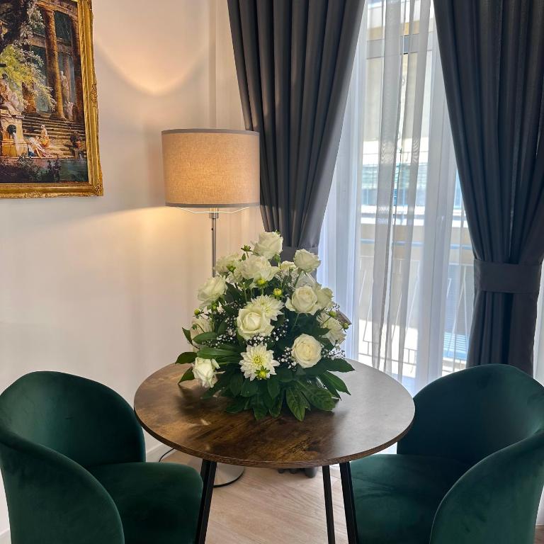 A seating area at GUALTIERI B&b - LUXURY ROOMS