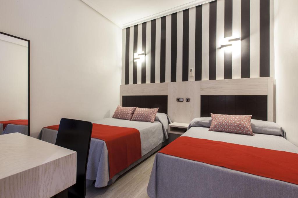 Hostal Castilla I Atocha, Madrid – Updated 2023 Prices