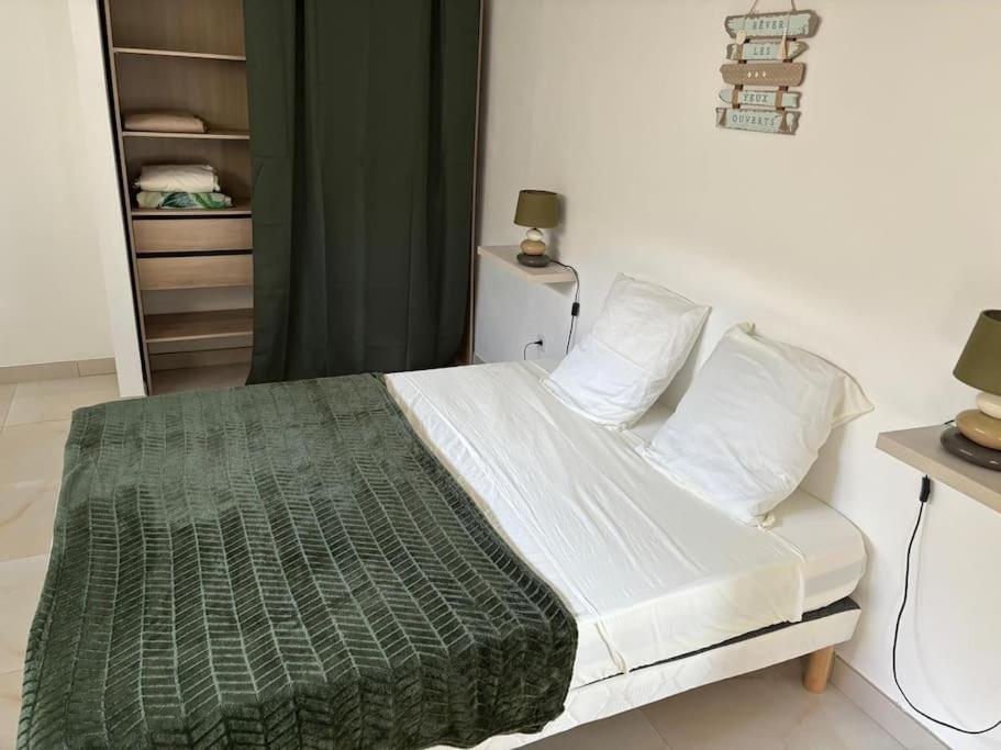 Postel nebo postele na pokoji v ubytování Villa Noo La