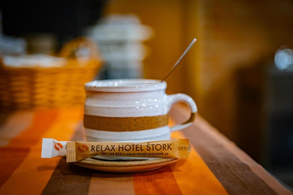 Relax Hotel Stork - 8