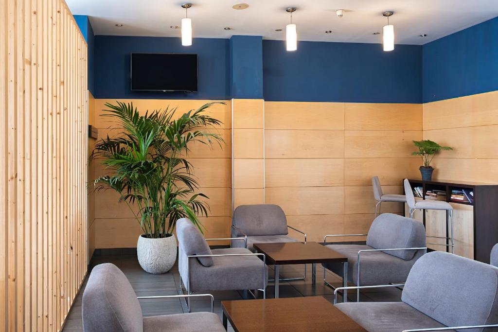 Holiday Inn Express Málaga Airport by IHG - Resim 18