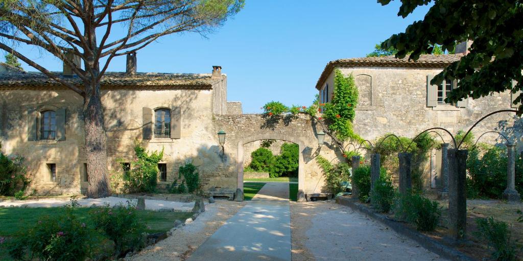 Zahrada ubytování Hôtel & Restaurant de charme - La Bégude Saint-Pierre