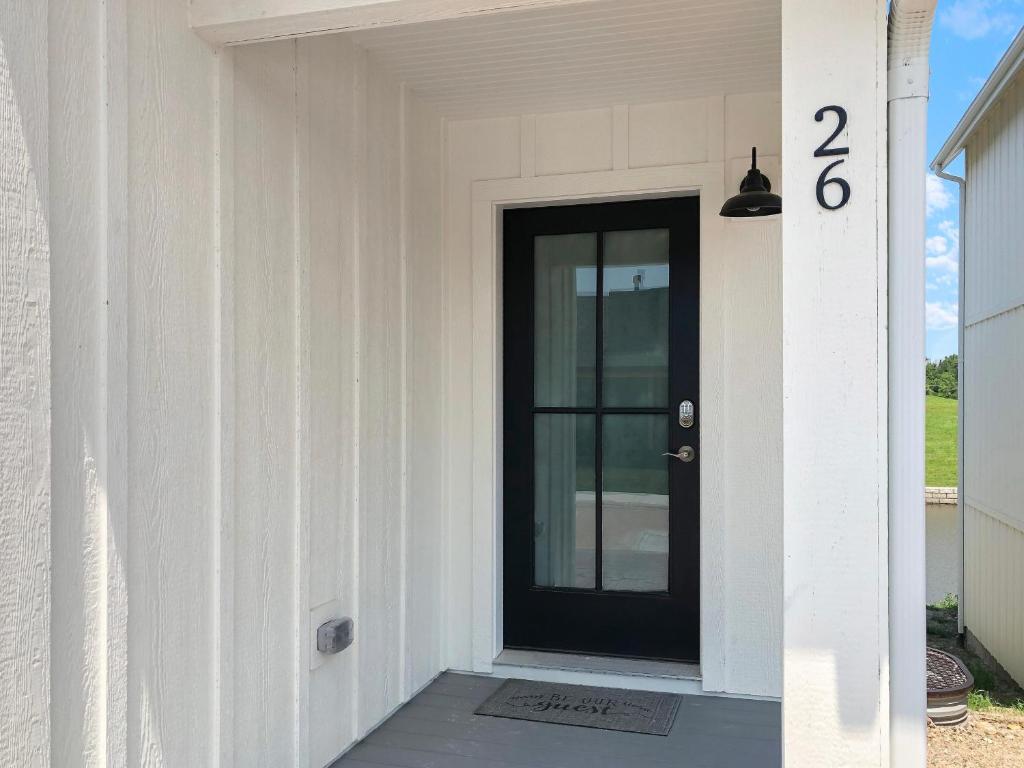Last Call Never - Three-Bedroom Holiday Home