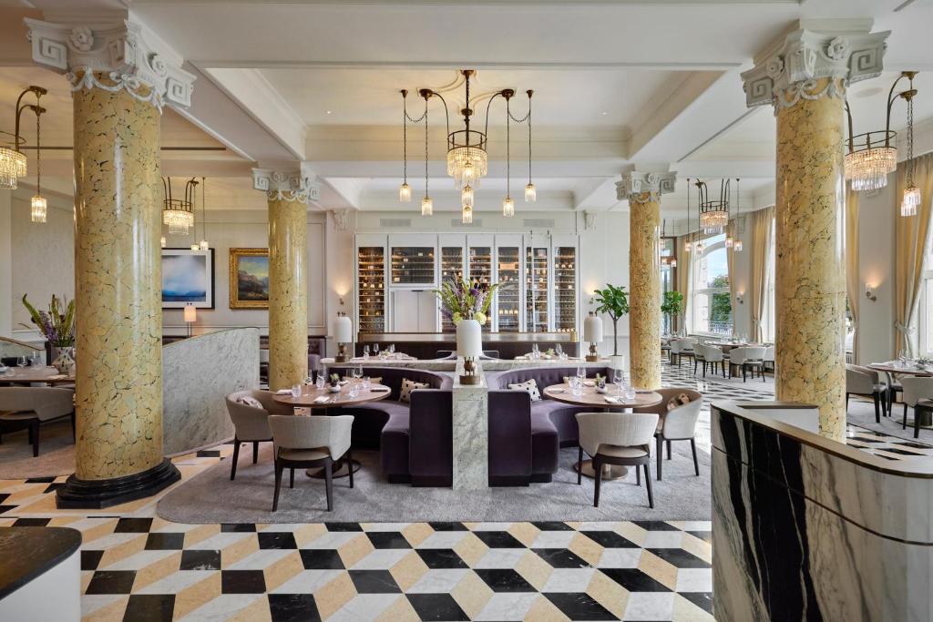 Restaurace v ubytování Mandarin Oriental Palace, Luzern