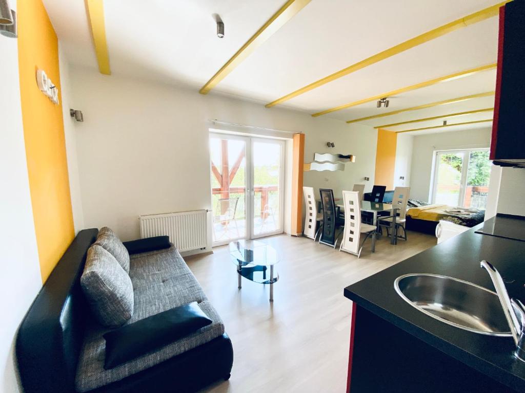 Penzion Patriot - Apartment (6 Adults)