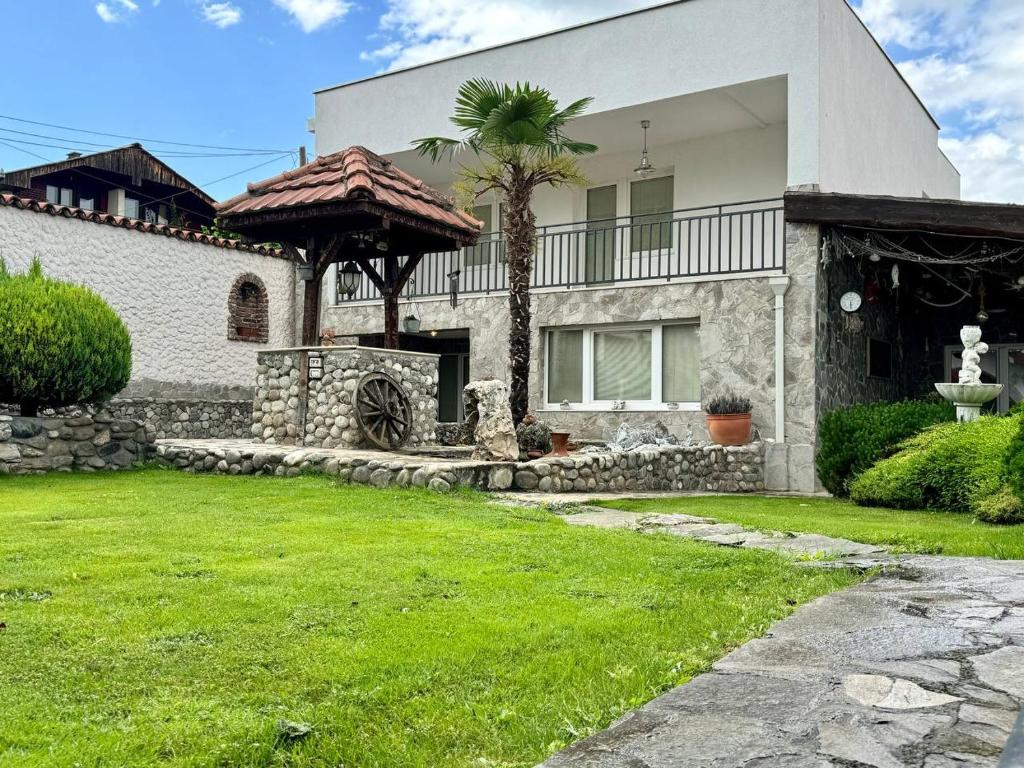 Foto dalla galleria di orman villa a Skopje