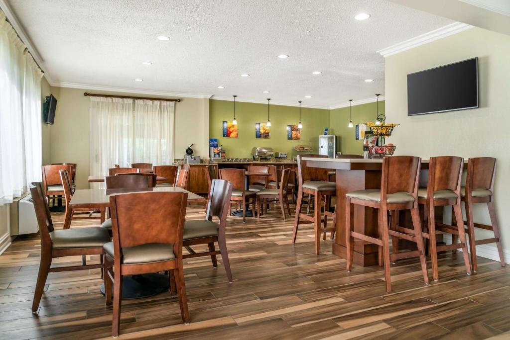 Best Western of Hartland photo