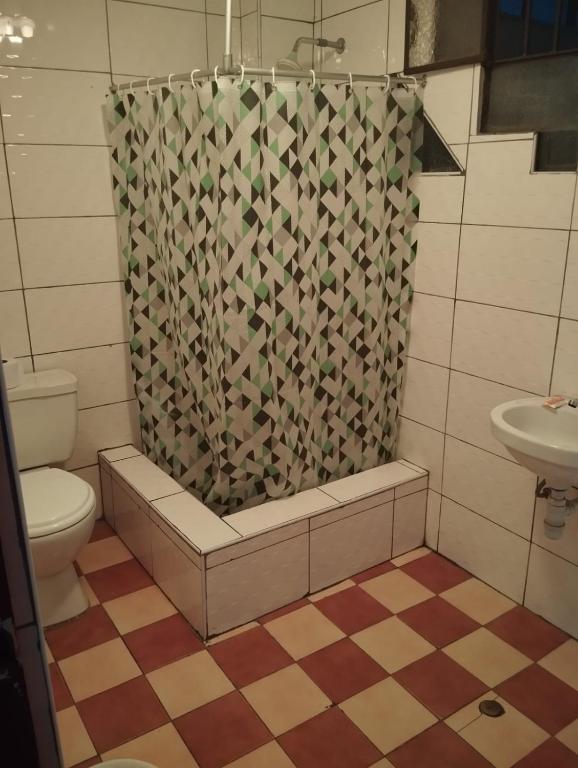 Koupelna v ubytování Hostal El Pilar