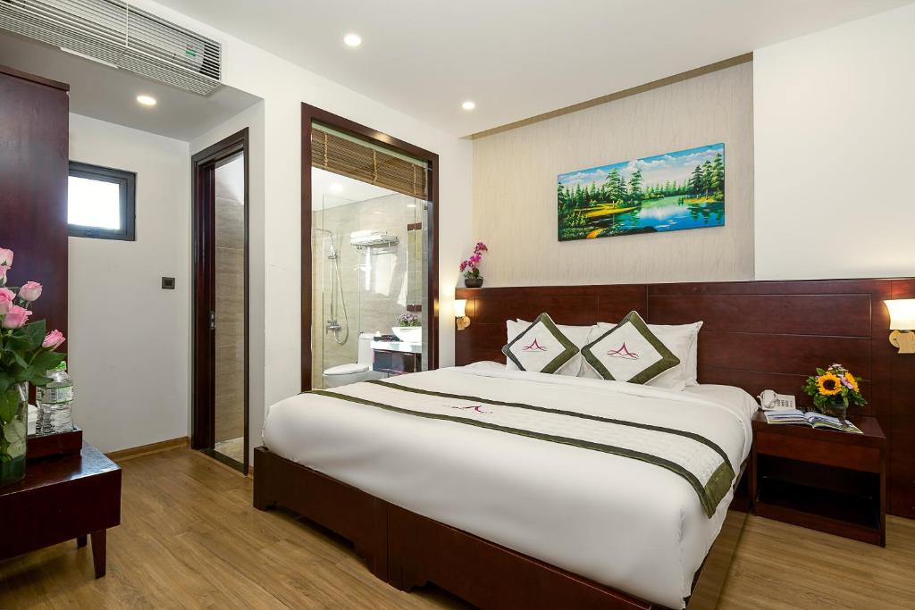 Phòng Giường Đôi Hạng Tiết Kiệm