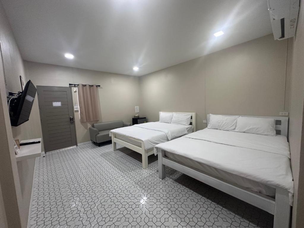 Photo from Juni House Chumphon in Chumphon, Chumphon Province, Thailand