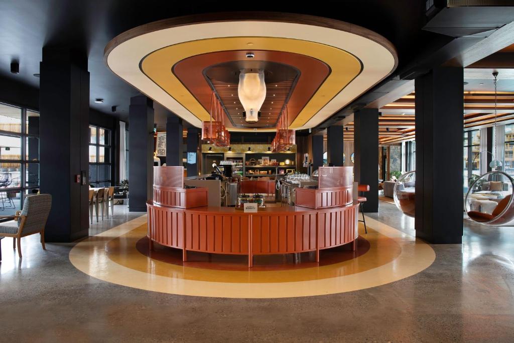 Posezení v ubytování Moxy Banff