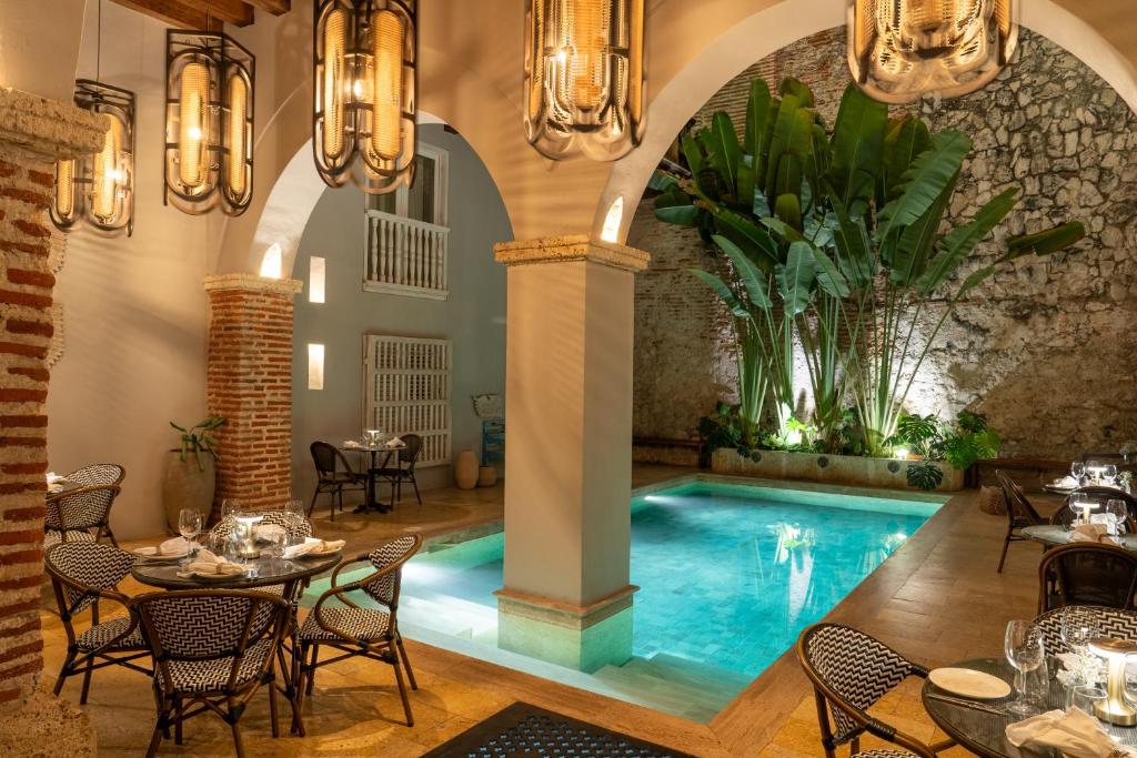 Bazén v ubytování Hotel Casa Don Luis by Faranda Boutique, a member of Radisson Individuals nebo v jeho okolí